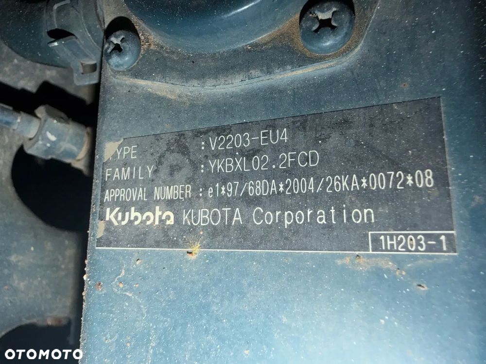 Terex 3 tony. Wozidło Budowlane-Rolnicze. Wózek z Obrotową Kolebą. 3 tony ładowność. 4x4. Mocny Silnik 4 cylindry Kubota 50km. 1400 mtg. 2012 rok. Jazda 3 prędkości. Maszyna jak Nowa z Norweskiego Gospodarstwa! Ani deka luzów i wycieków! Pełny Oryginał. Hamulce brzytwa. Serwisy w DEKRA. Maszyna Woziła lekkie ładunki. Praktycznie zerowe zużycie. Wielka Okazja. Wszystko w pełnym Oryginale. Opony Oryginał w super stanie! Oświetlenie Fabryczne tył przód! Potężna moc! - 8