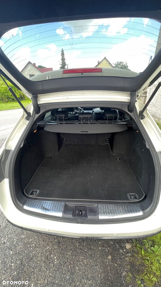 Honda Accord 2.2d Type-S - 9
