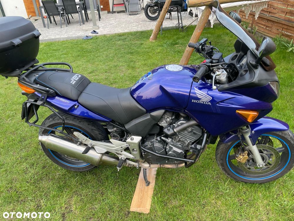 Honda CBF - 7