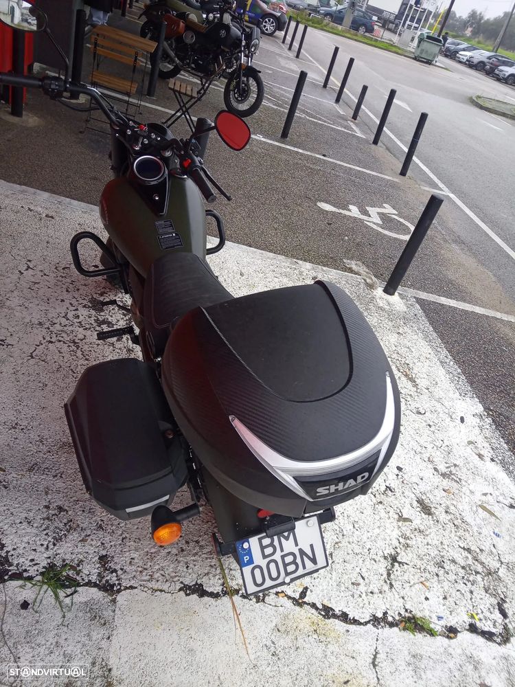 UM Renegade Comando - 4