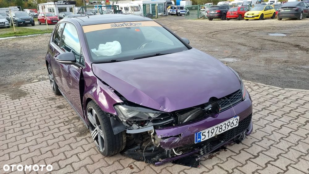 Volkswagen Golf VII 2.0 TSI BMT GTI - 16