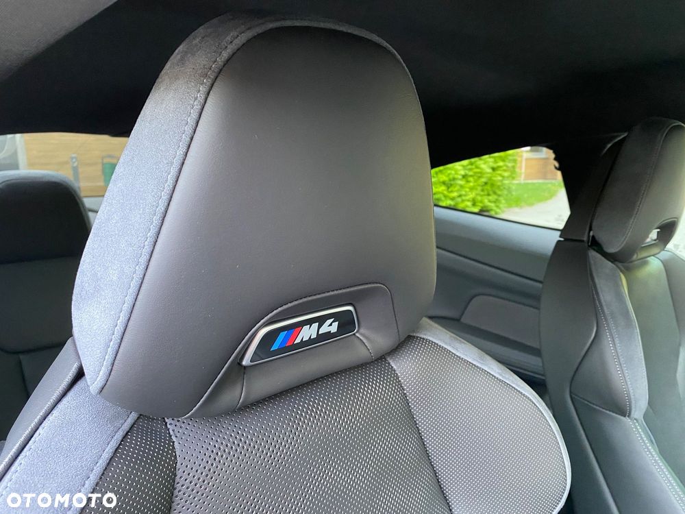 BMW M4 Competition - 35