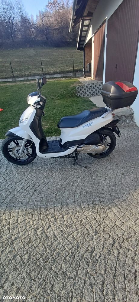 Peugeot Tweet - 4