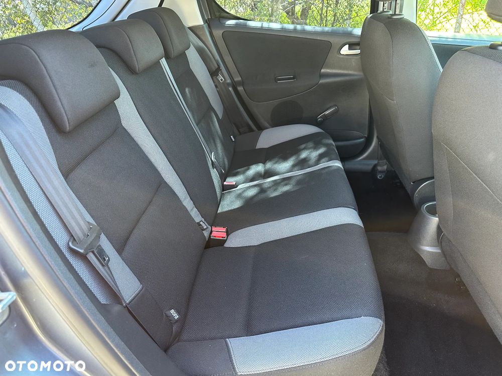 Peugeot 207 75 Urban Move - 30