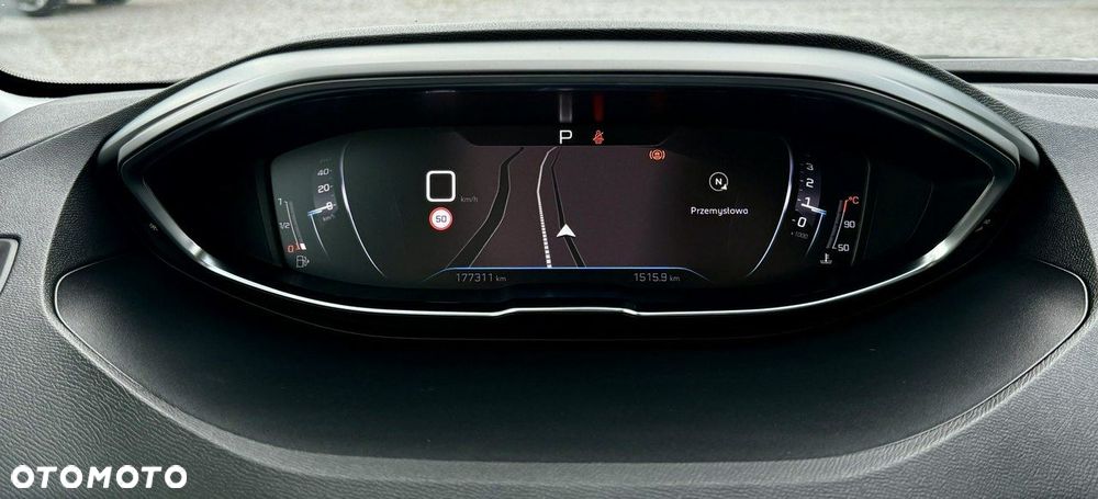 Peugeot 5008 2.0 BlueHDI Crossway S&S EAT8 - 38