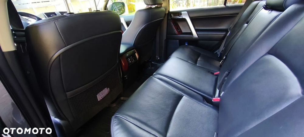 Toyota Land Cruiser LC 2.8 D-4D Prado - 9