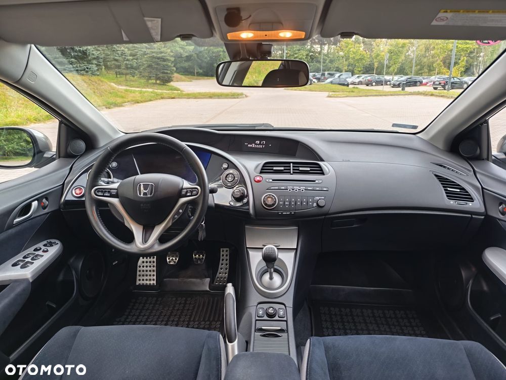 Honda Civic - 8