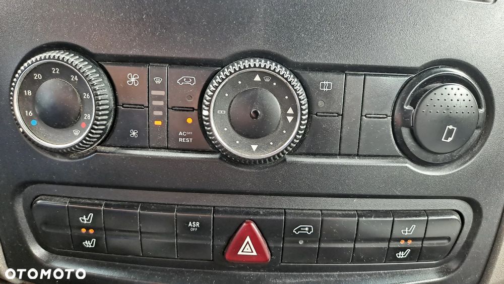 Volkswagen Crafter - 14