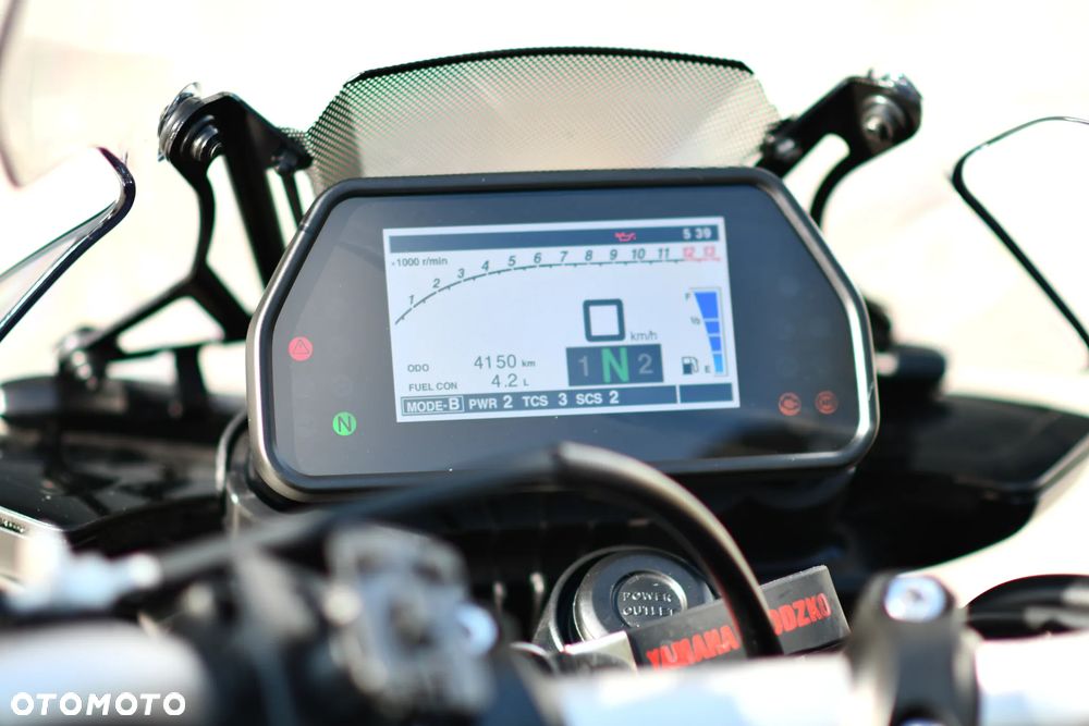 Yamaha MT - 9