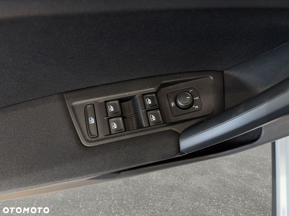 Volkswagen Tiguan - 29