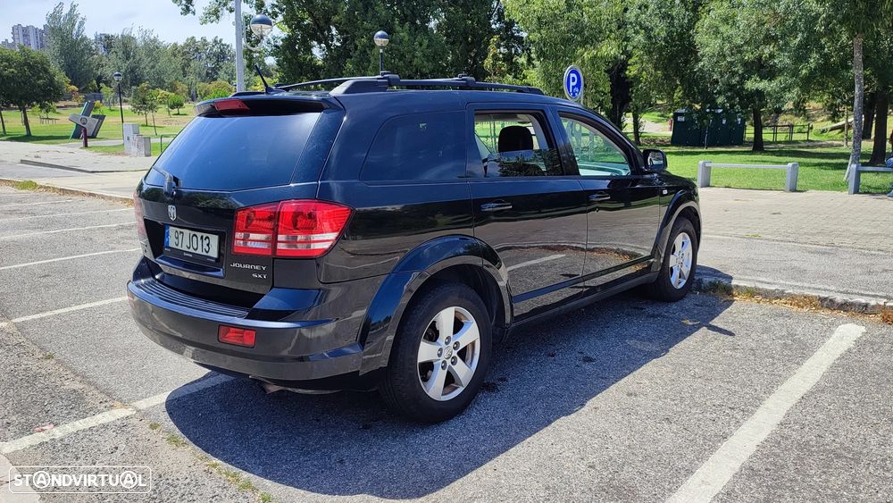 Dodge Journey 2.0 CRD SXT MTX - 4