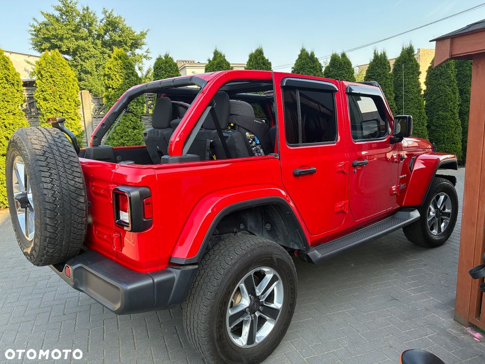Jeep Wrangler Unlimited GME 2.0 Turbo Sahara - 34