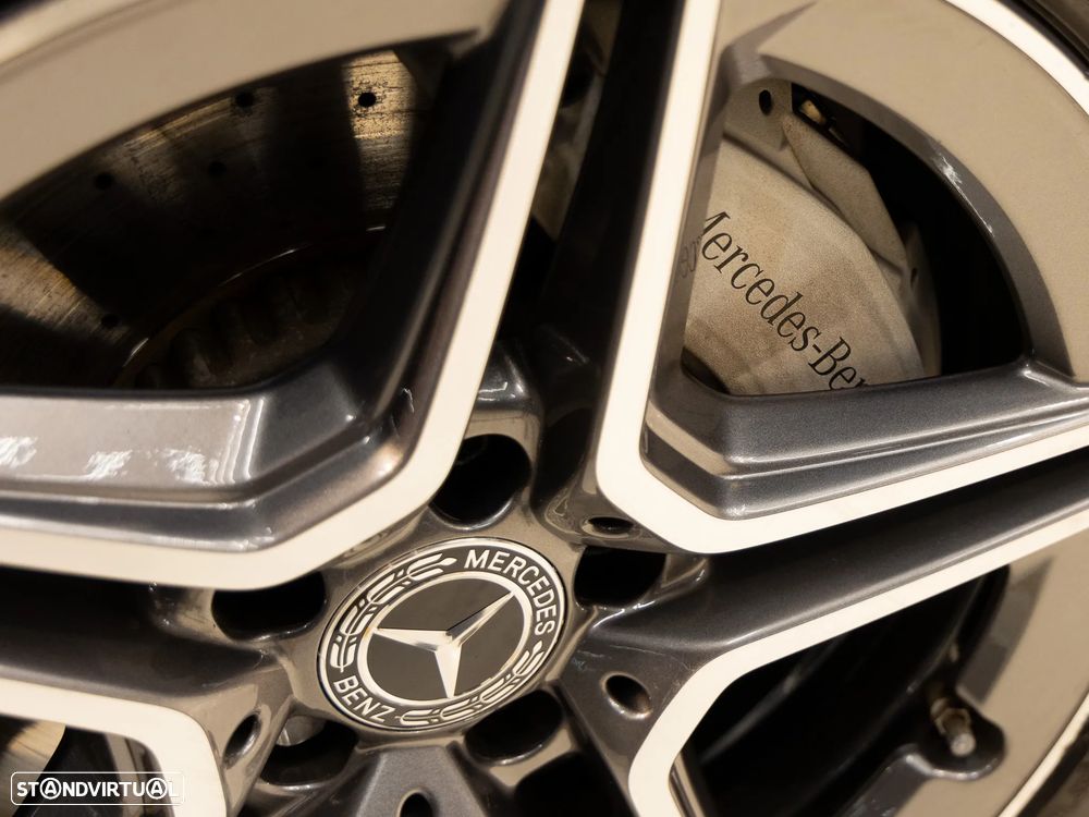 Mercedes-Benz C 300 de AMG Line - 17