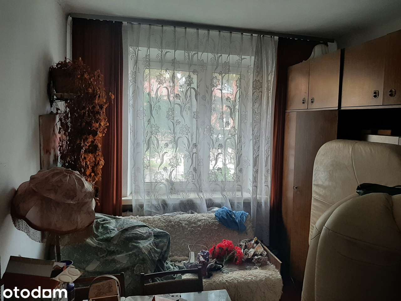 Widne mieszkanie na parterze blisko tramwaju