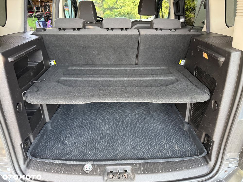 Ford Tourneo Courier 1.0 EcoBoost Titanium - 20
