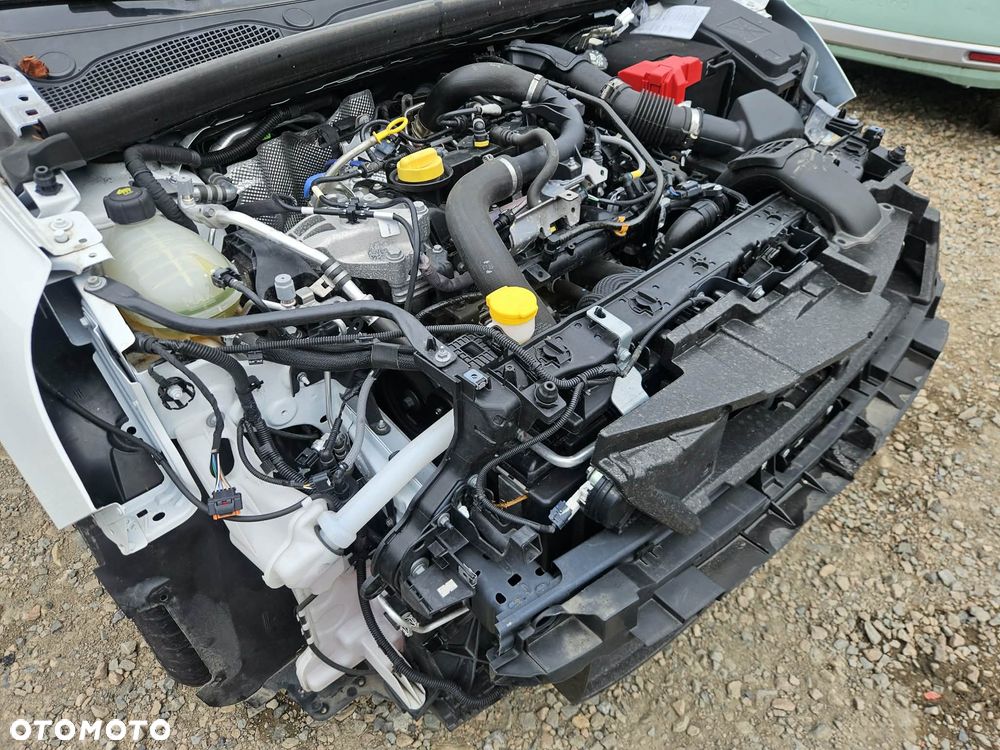 Renault Clio TCe 90 EVOLUTION - 12