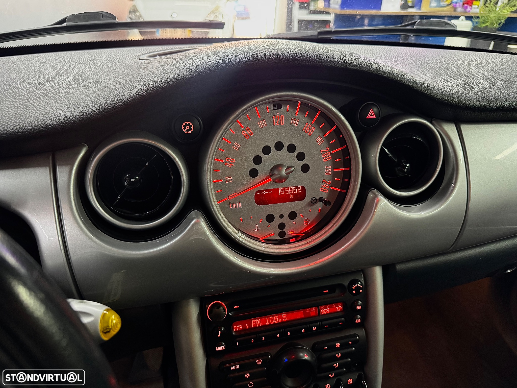 MINI 3 Portas Cooper Parklane - 11