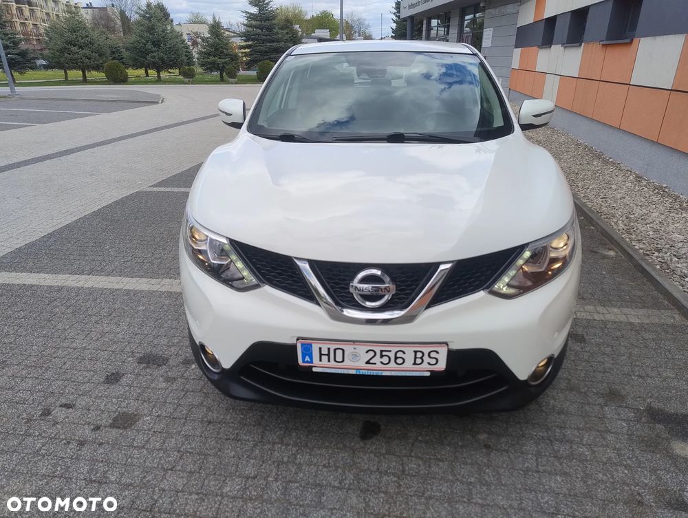 Nissan Qashqai 1.2 DIG-T Xtronic N-Vision - 5