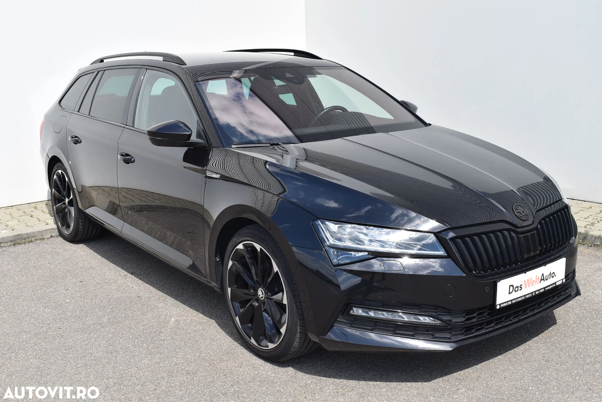 Skoda Superb 2.0 TDI 4X4 DSG Sportline - 3