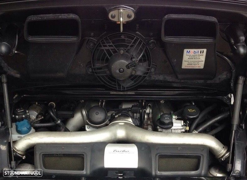 Porsche 911 (997) Turbo - 22