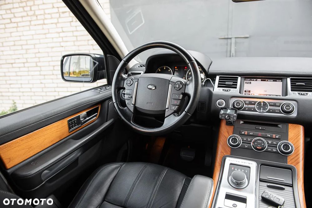 Land Rover Range Rover Sport SDV6 Autobiography - 33