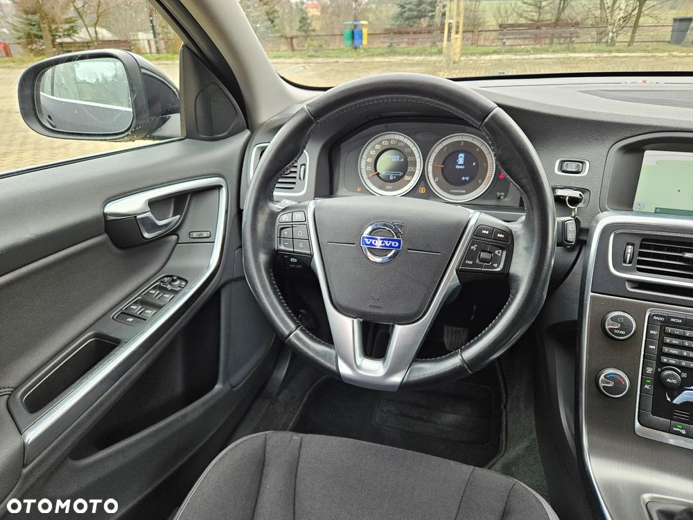 Volvo V60 D2 Kinetic - 21