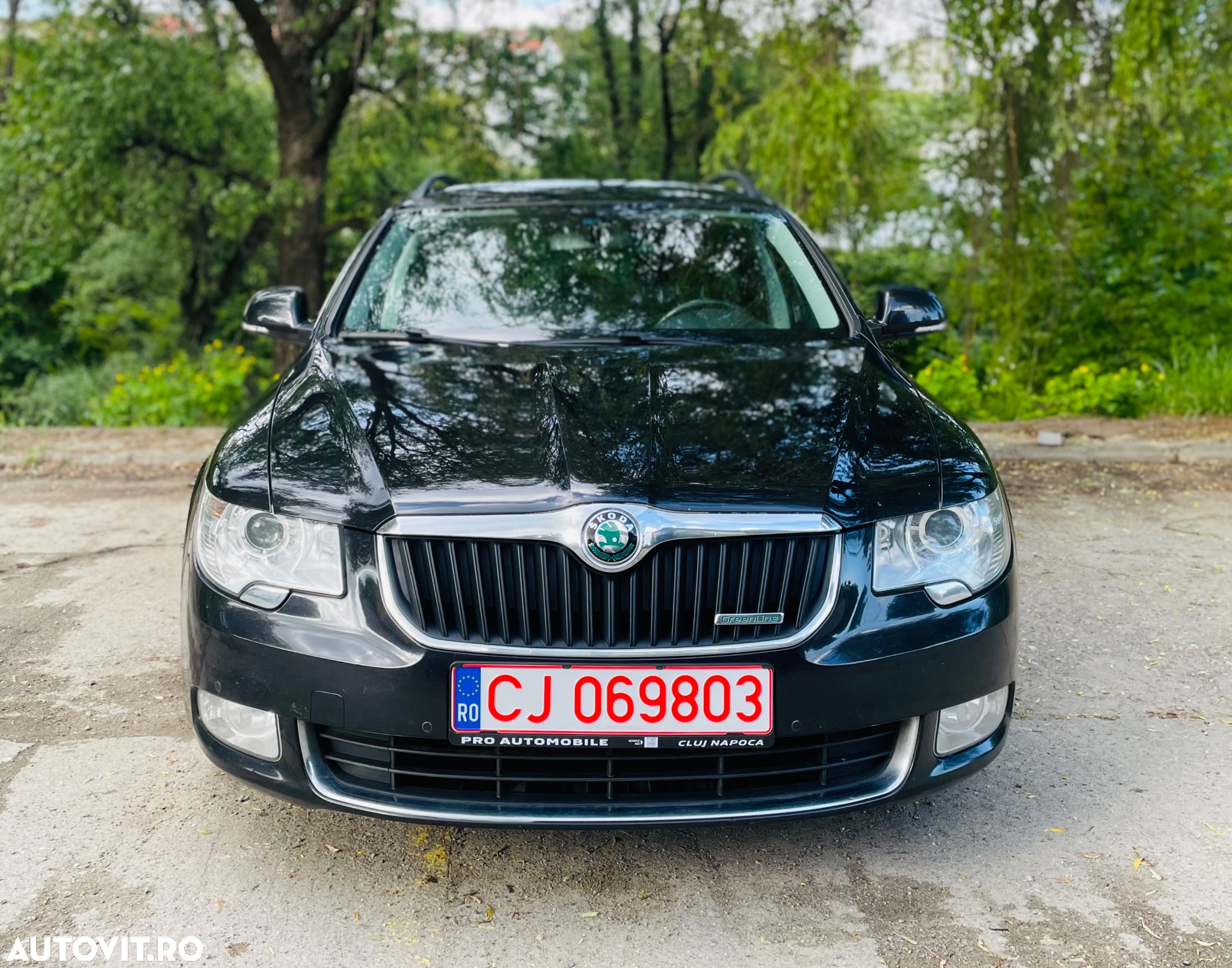 Skoda Superb 1.6 TDI GreenLine - 2