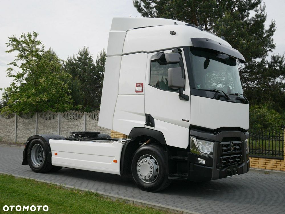 Renault T 440 / 13 L / Standard - 6