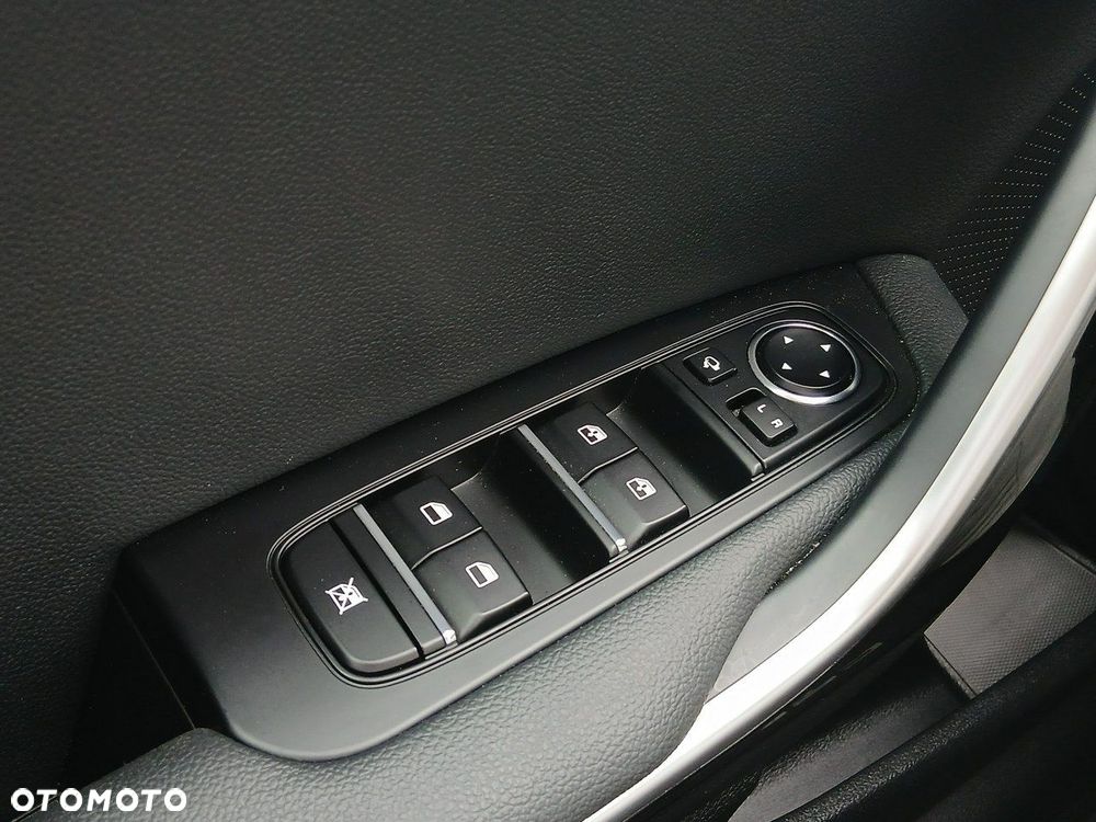 Kia Ceed - 34