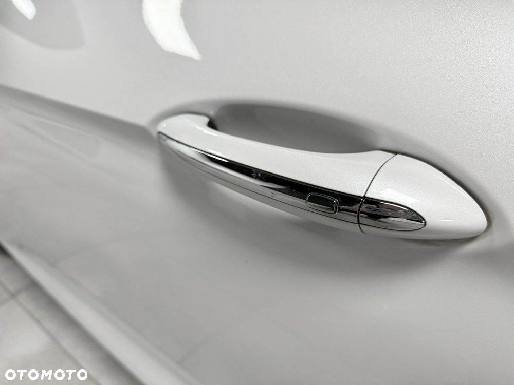 Opel Insignia - 12