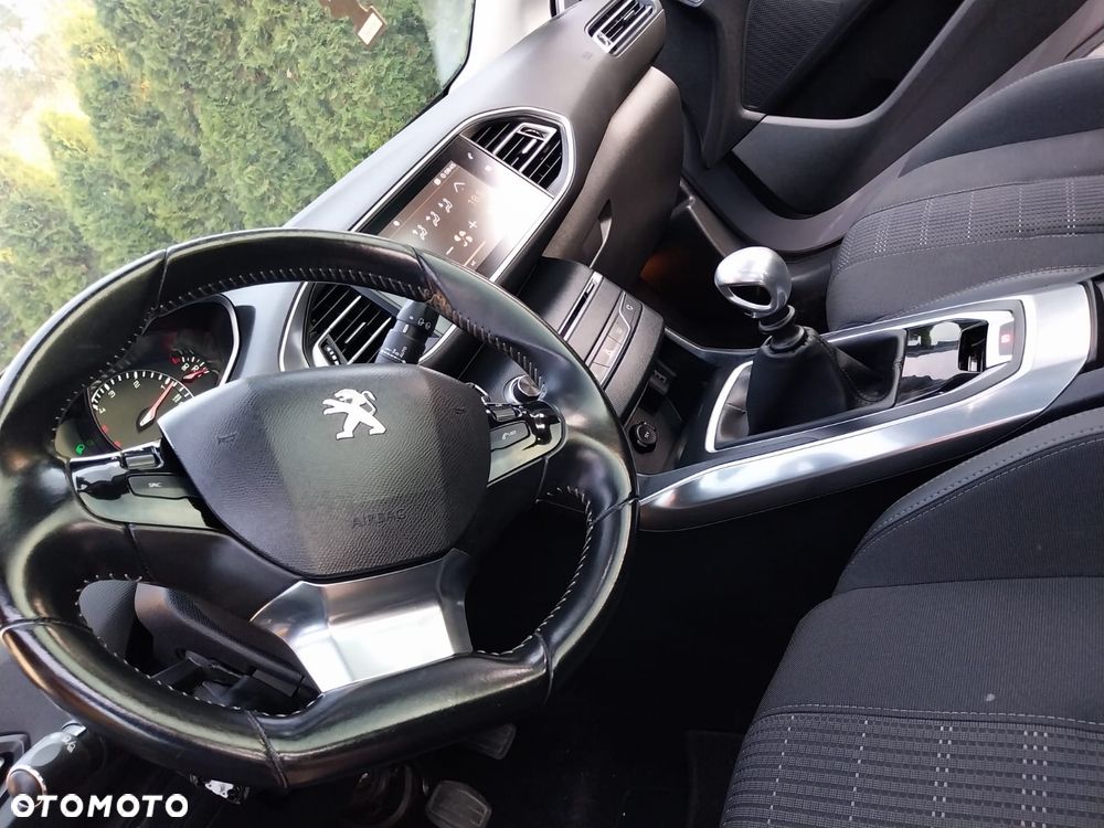 Peugeot 308 - 29