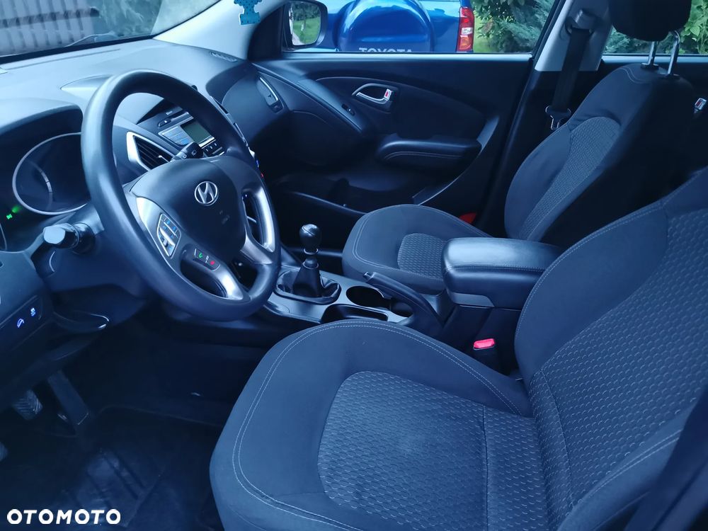 Hyundai ix35 1.6 2WD blue Comfort - 15