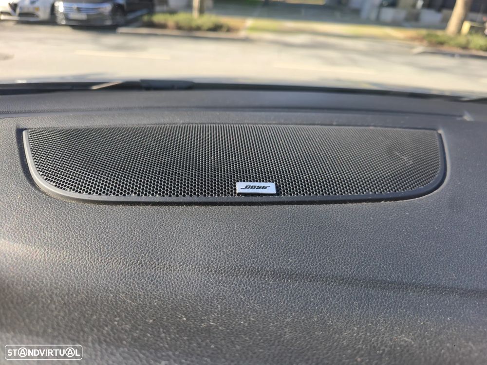 Renault Mégane Sport Tourer BLUE dCi 115 BOSE EDITION - 22