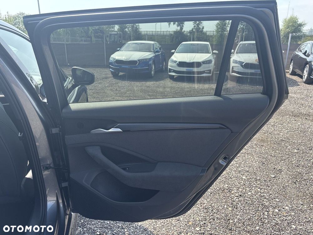 Skoda Superb 2.0 TDI SCR 4x4 Sportline DSG - 21