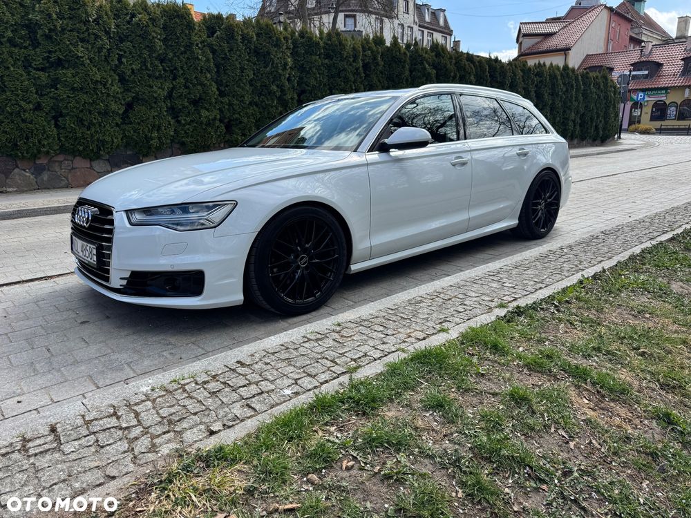 Audi A6 Avant - 22