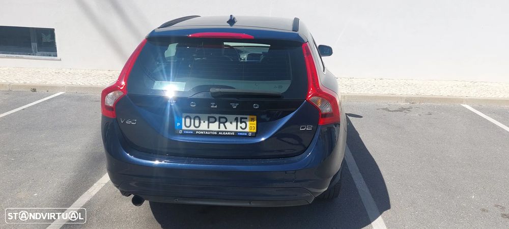 Volvo V60 1.6 D2 Momentum Eco - 5