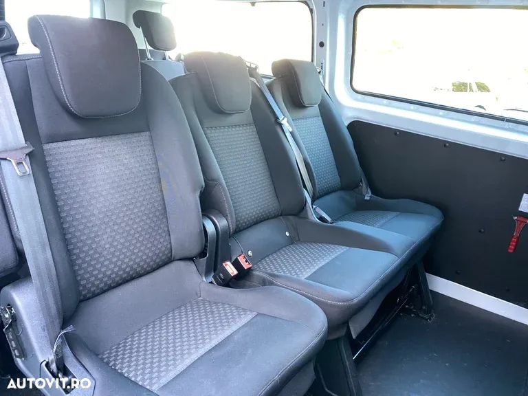Ford Transit Custom - 12
