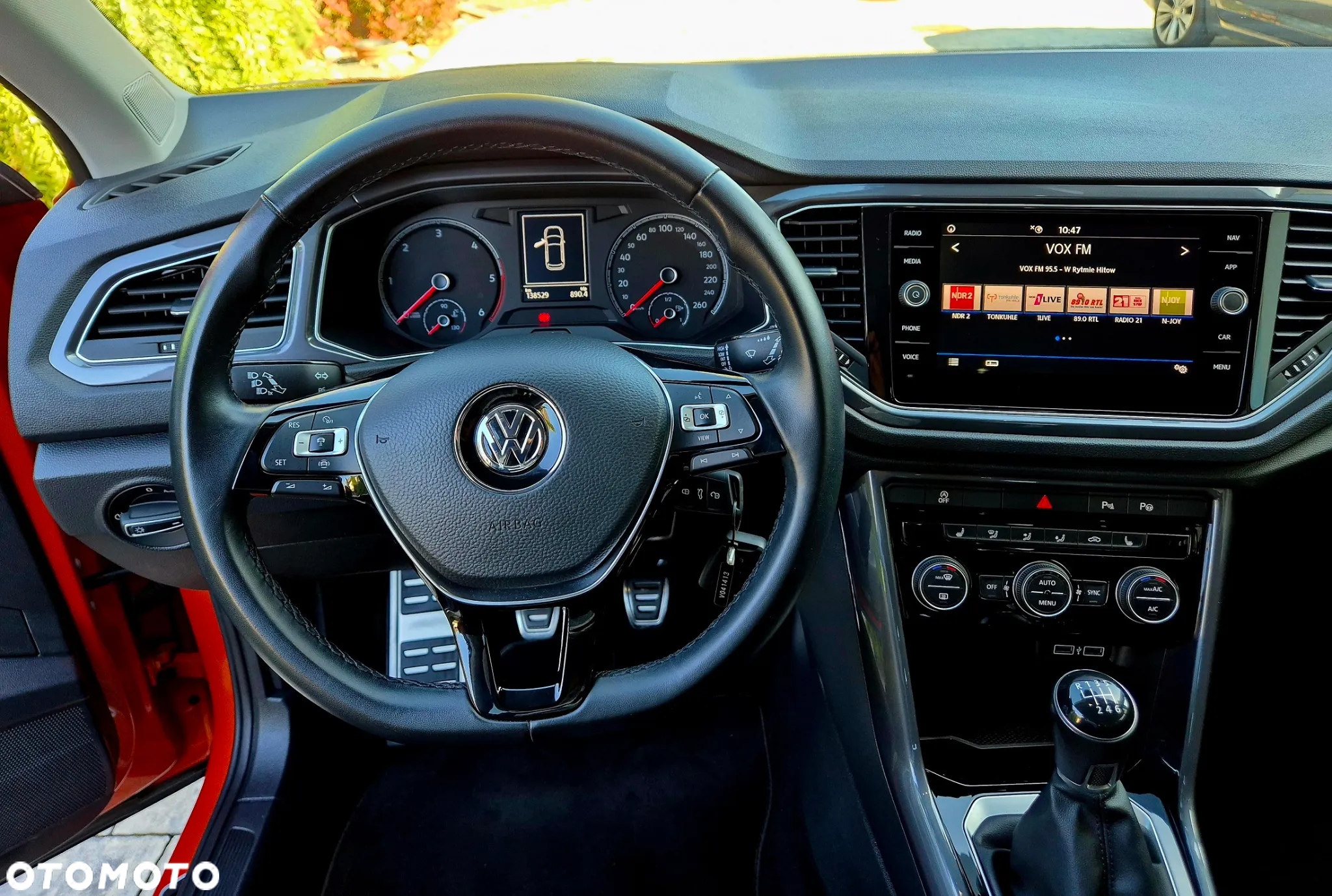 Volkswagen T-Roc 1.6 TDI SCR IQ.DRIVE - 17
