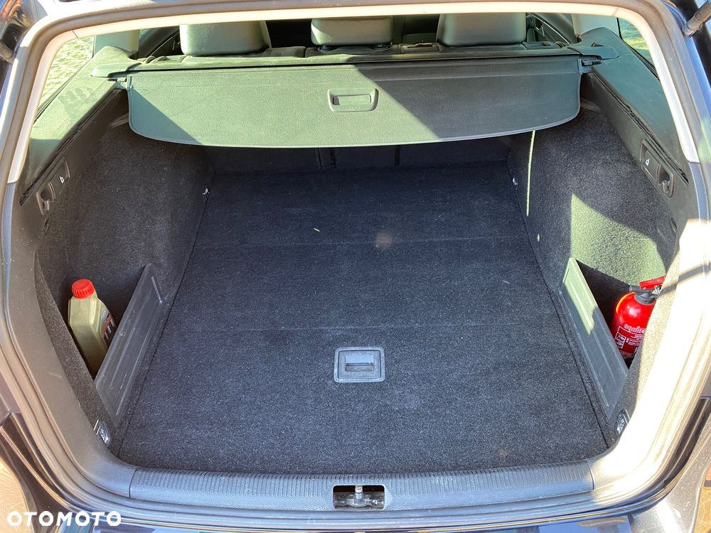 Volkswagen Passat Variant 2.0 TDI Comfortline - 21