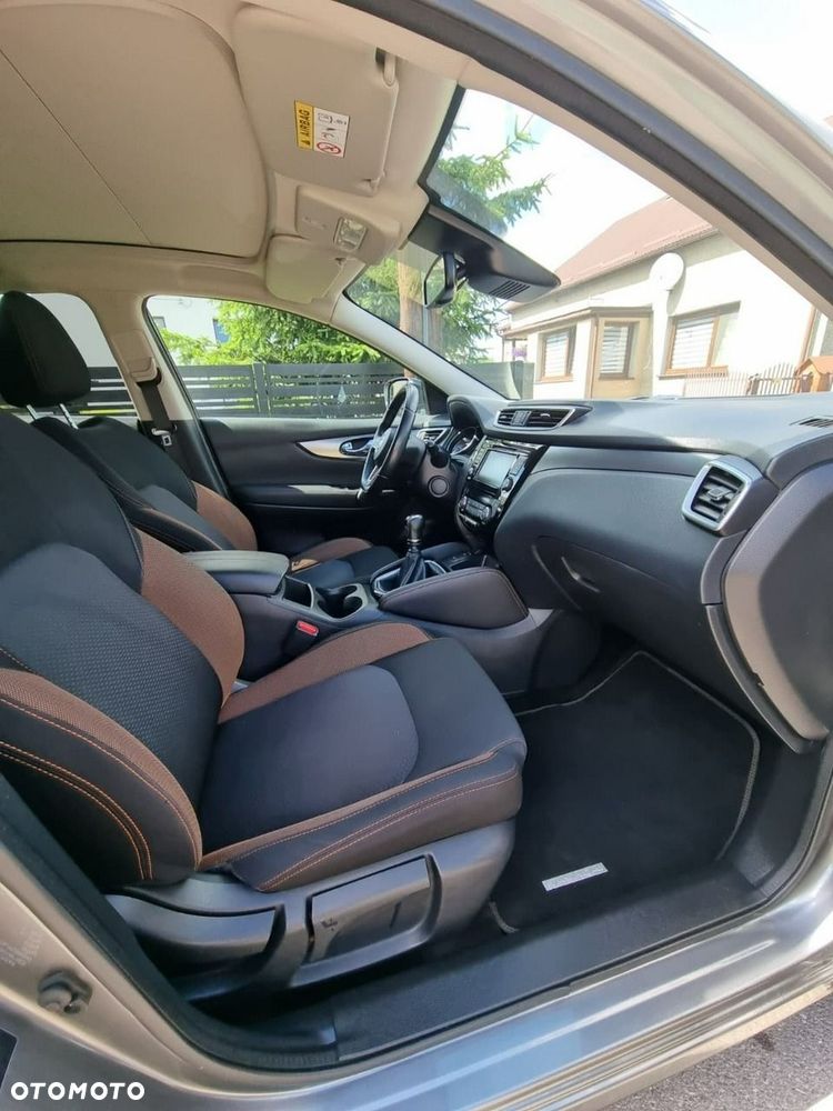 Nissan Qashqai 1.3 DIG-T Tekna - 11