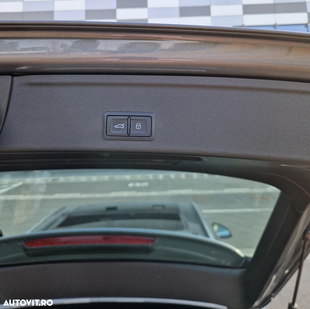 Audi A4 Avant 2.0 TDI quattro S tronic - 13
