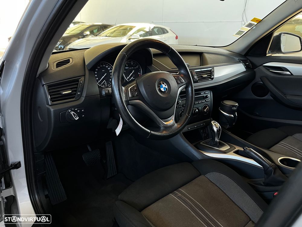 BMW X1 18 d sDrive Auto - 8