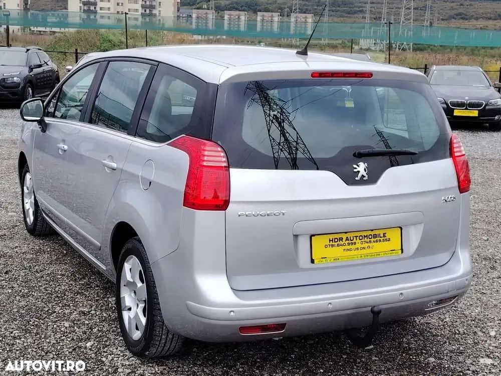 Peugeot 5008 HDI FAP 110 Active - 3