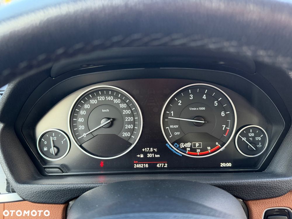 BMW Seria 3 320i Edition M Sport Shadow - 15