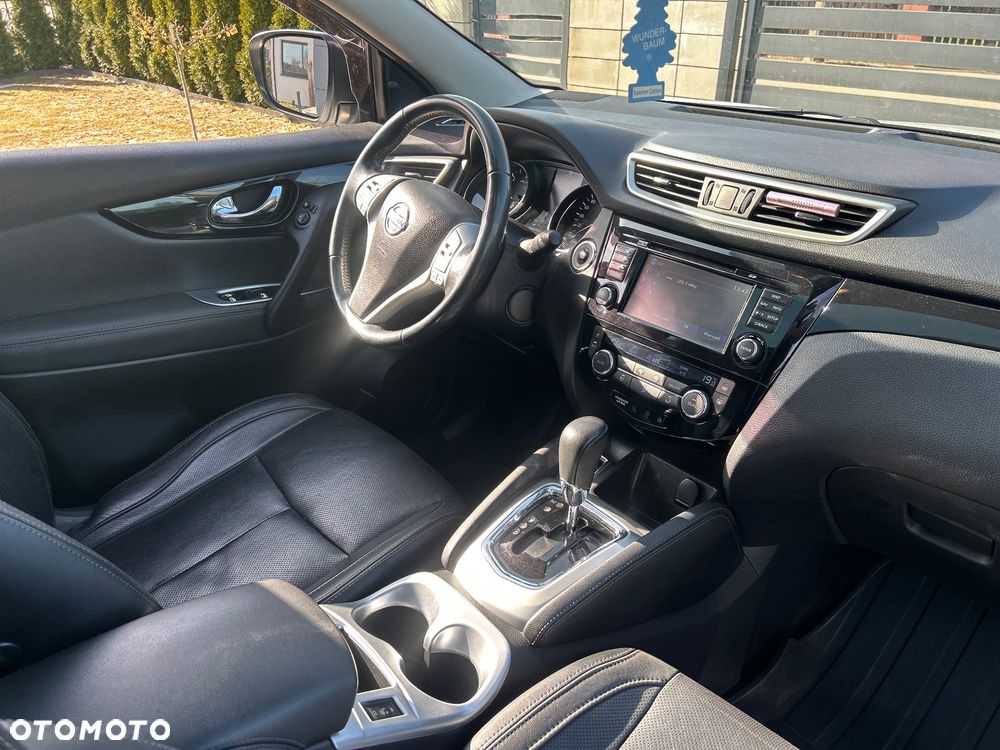 Nissan Qashqai 1.6 DCi Xtronic TEKNA - 19