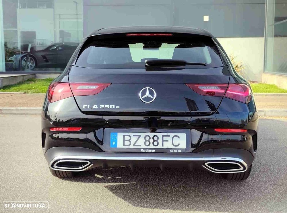 Mercedes-Benz CLA 250 e Shooting Brake AMG Line - 20