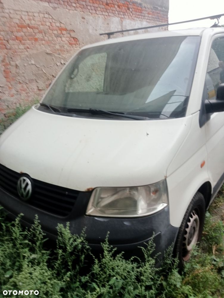 Volkswagen Transporter - 1