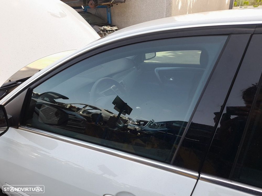 Vidro porta frente esquerda RENAULT Laguna III (BT0/1) - 1