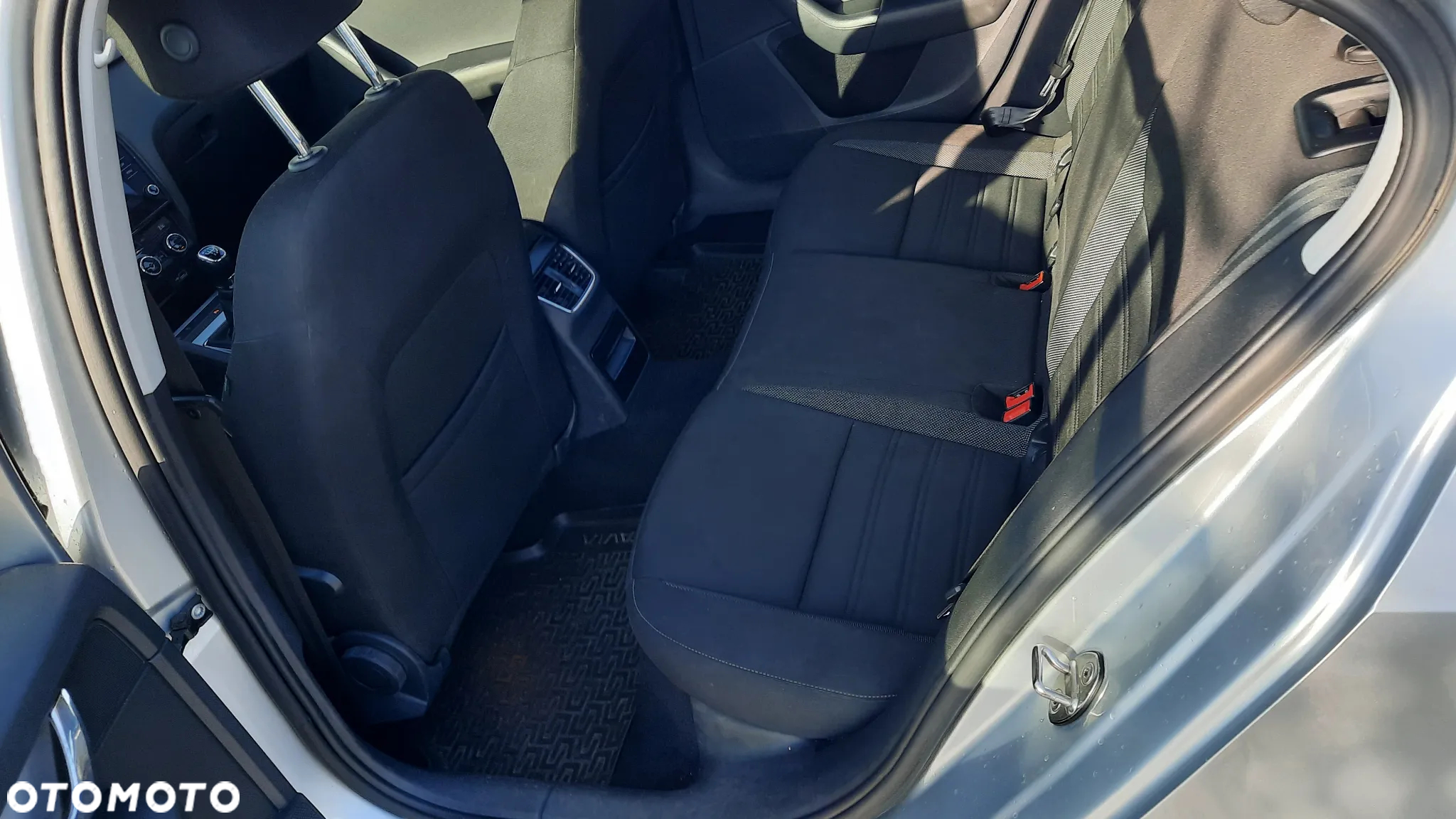 Skoda Octavia 1.6 TDI Ambition - 8