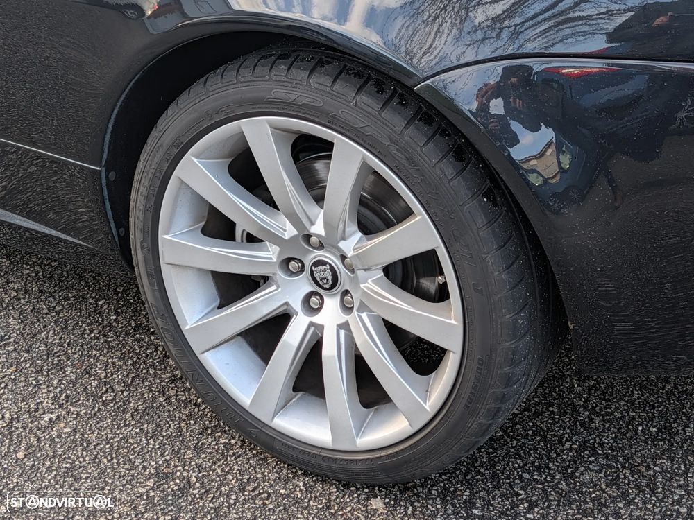 Jaguar XK XK8 4.2 Covertible Classic - 25